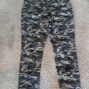 Army fatigue pants